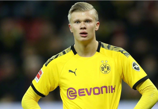 意甲战报：伊尔迪兹双响，孔塞桑屡失良机，尤文2-1卡利亚里