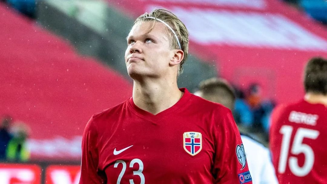 马卡：皇马没对阿隆索下最后通牒，对毕巴不是生死战