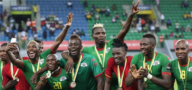 斯洛伐克主帅：意大利拿过六连胜却要去附加赛，这太荒谬了