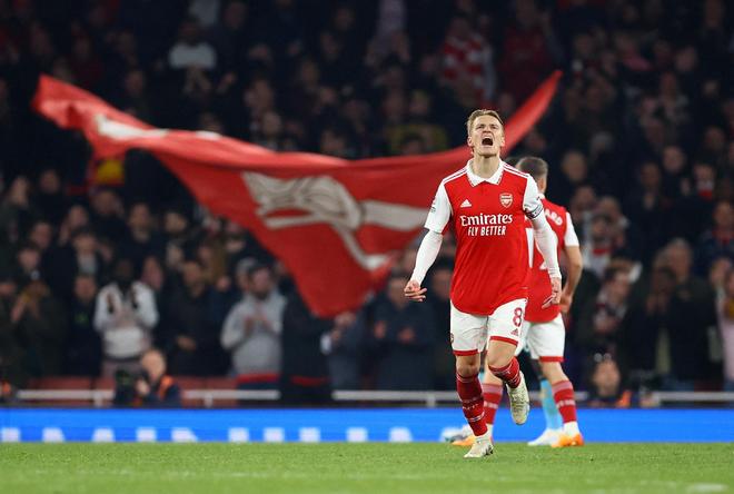 湖人更新战马刺伤病报告：斯玛特伤愈复出，克勒贝尔出战成疑