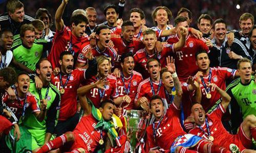 篮球火箭主力球员赛后接受采访