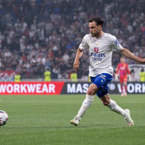 经纪人：若日尼奥当然会考虑世界杯，他随时听从加图索的召唤